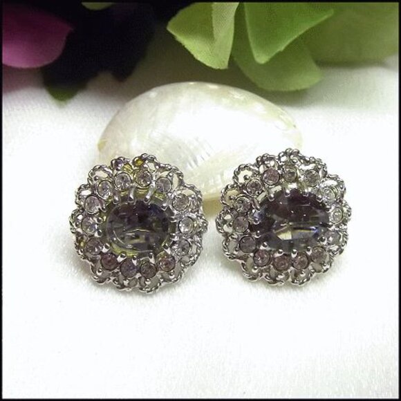 1950s Petite Silver Lace Grey Crystal Vintage Clip Earrings - Picture 2 of 4